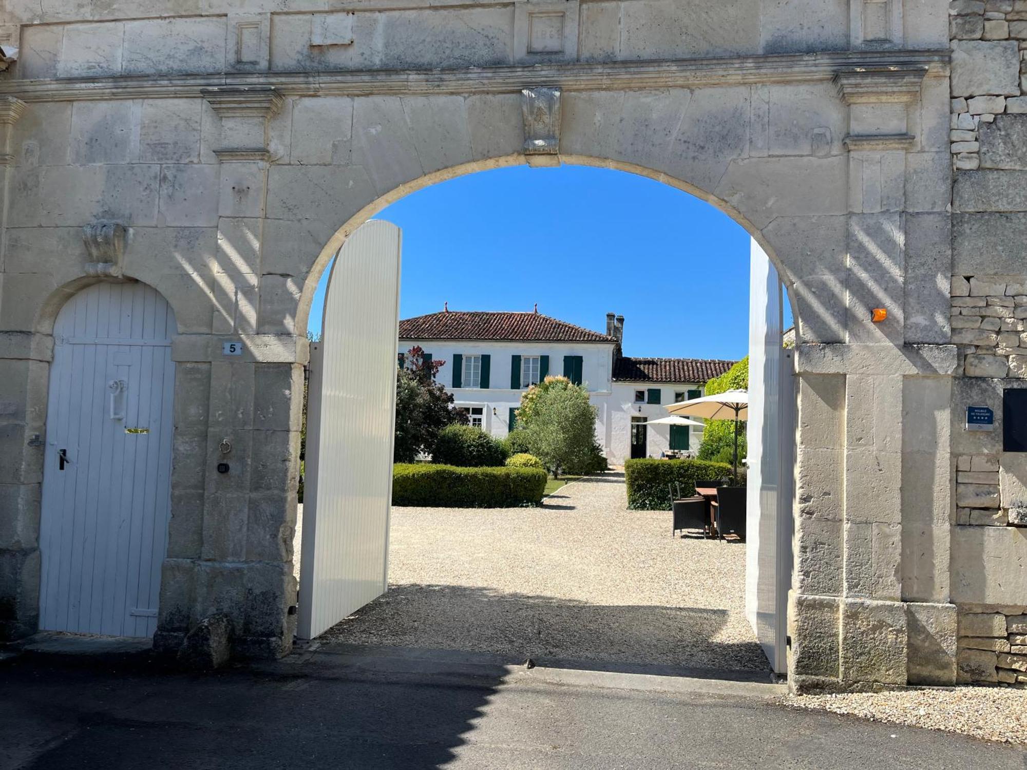 1854 Chassors Villa Kültér fotó